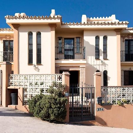 Preciosa Villa Con Gran Piscina Y Fabulosas Vistas Alhaurín de la Torre Exterior photo